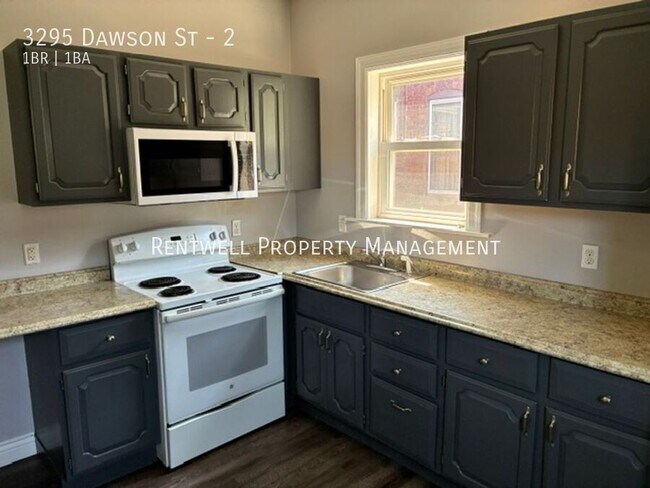 Foto del edificio - 3295 Dawson St