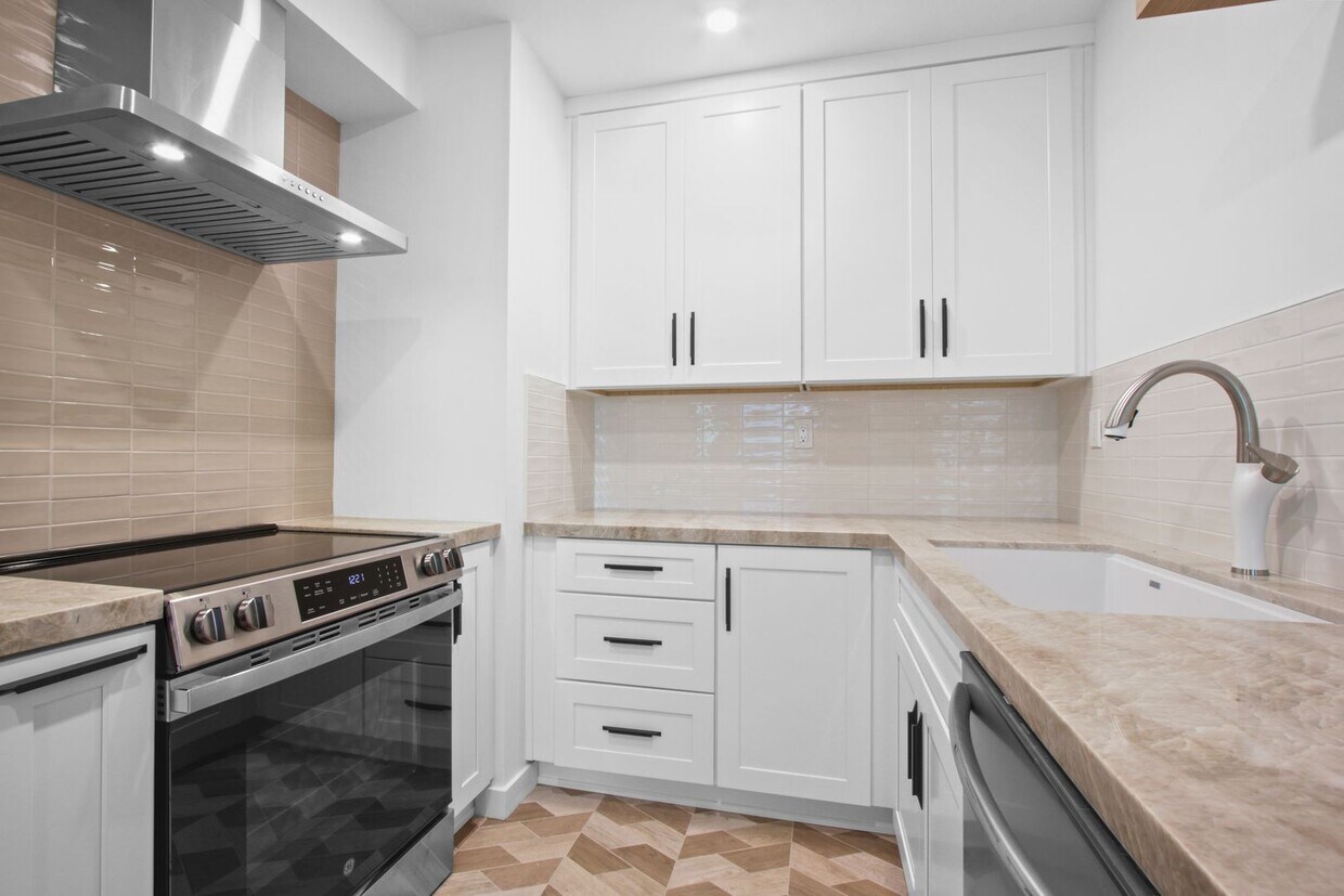 Foto principal - 847 6th St