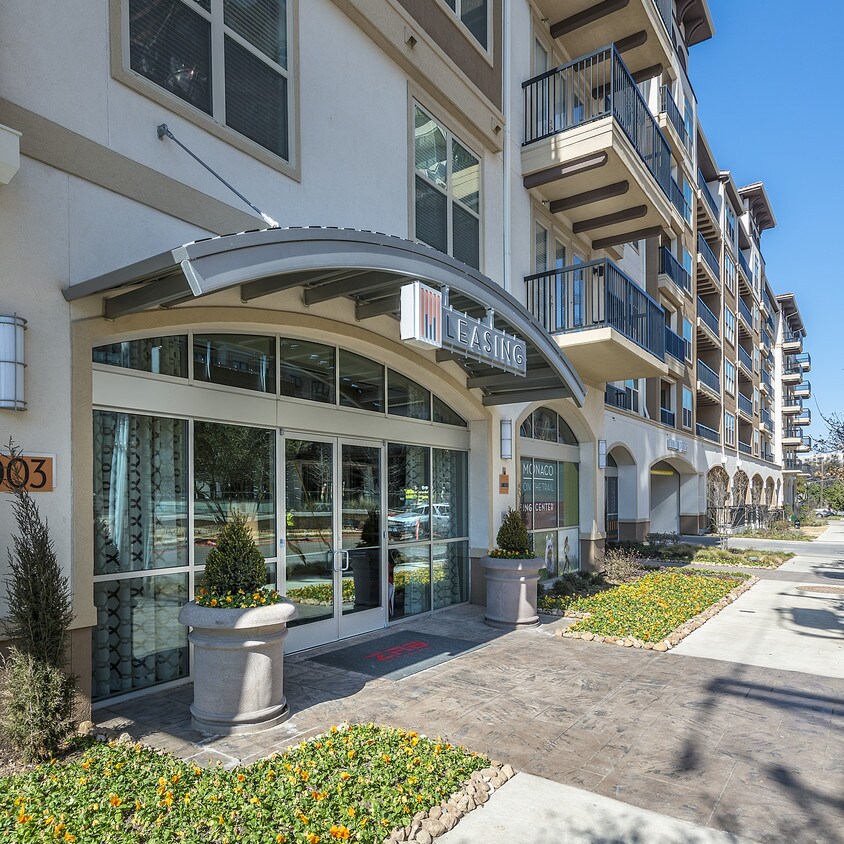 Monaco Apartments 3003 Carlisle St Dallas, TX