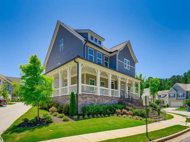 Building Photo - 1833 Sanford Dr