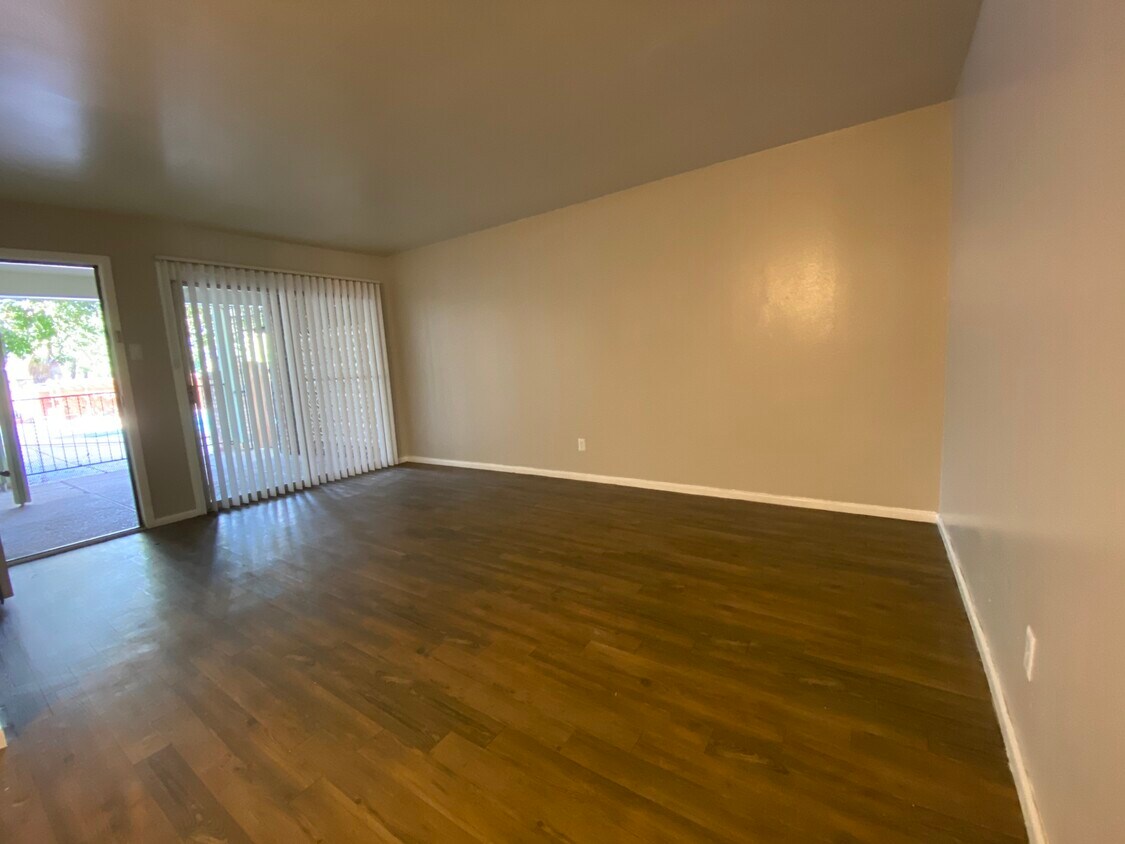 Riviera Apartments Apartments 2118 Edgehill Dr San Antonio, TX