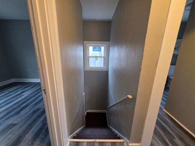 Foto del edificio - 3 bedroom 1 bath house for rent in the West End!