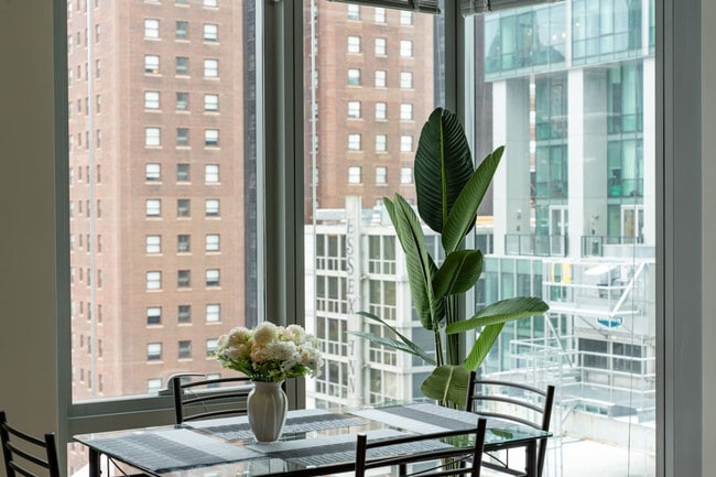 Foto del edificio - 829 S Wabash Ave