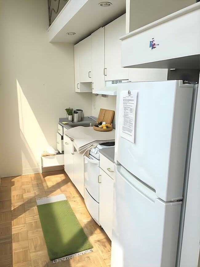 COOL FENWAY LOFT AVAILABLE FOR 9/1 - COOL FENWAY LOFT AVAILABLE FOR 9/1
