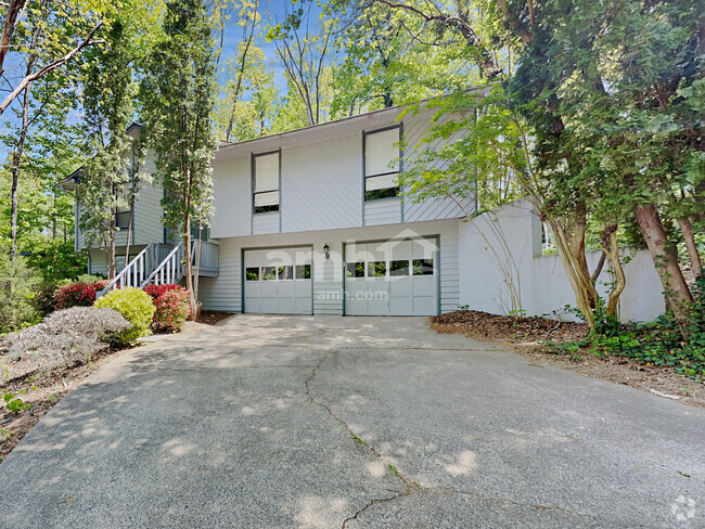Building Photo - 4758 Jamerson Forest Cir