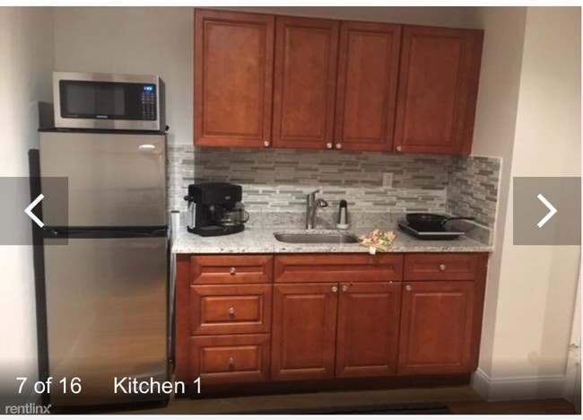 Building Photo - 1 br, 1 bath  - 5935 NW 38th St