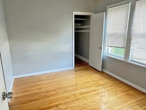 Building Photo - 29 Woodford St