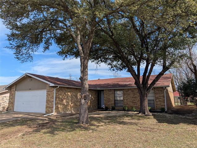 Building Photo - 7505 Four Winds Dr