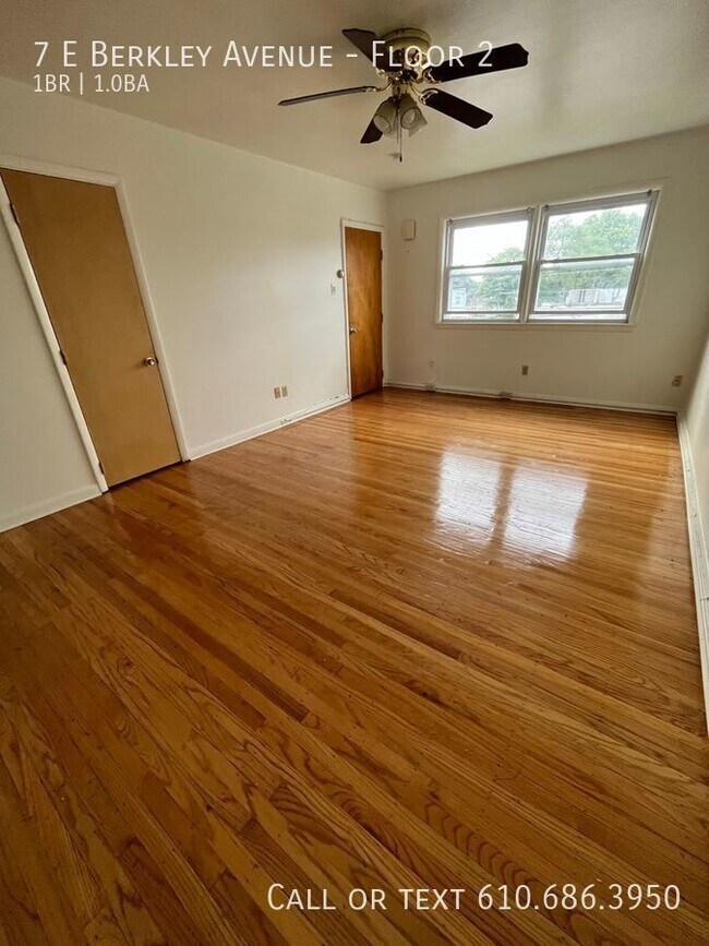 Foto del edificio - Charming 1 Bedroom 1 Bath Apartment in Cli...