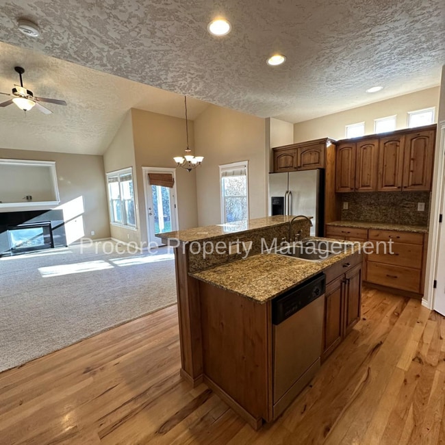 Building Photo - $2,165.00...Victory and Locust Grove.... GREAT 3 bedroom PLUS office and 2.5 bath home in Meridia...