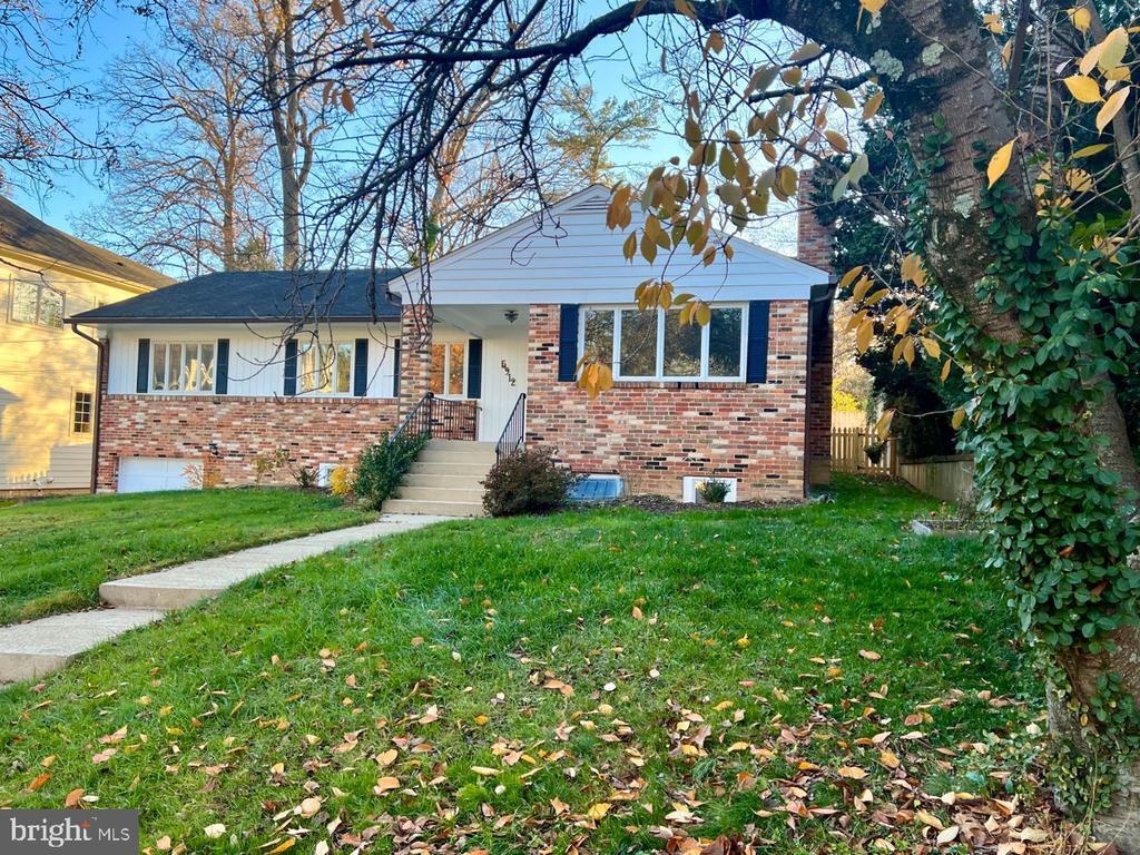 Primary Photo - 5912 Onondaga Rd