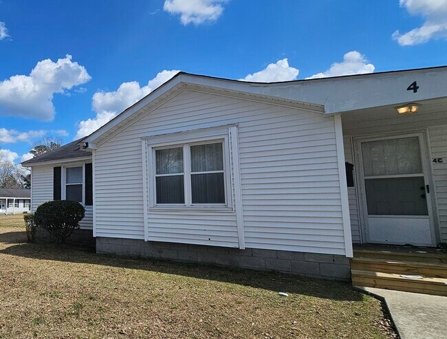 Foto del edificio - 811 17th Ave