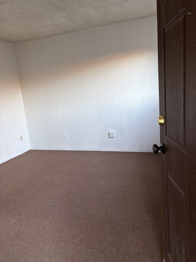 Foto del edificio - 433 Avenida Garza