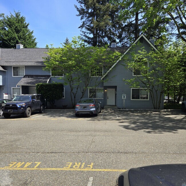 Foto del edificio - 5731 200th St SW