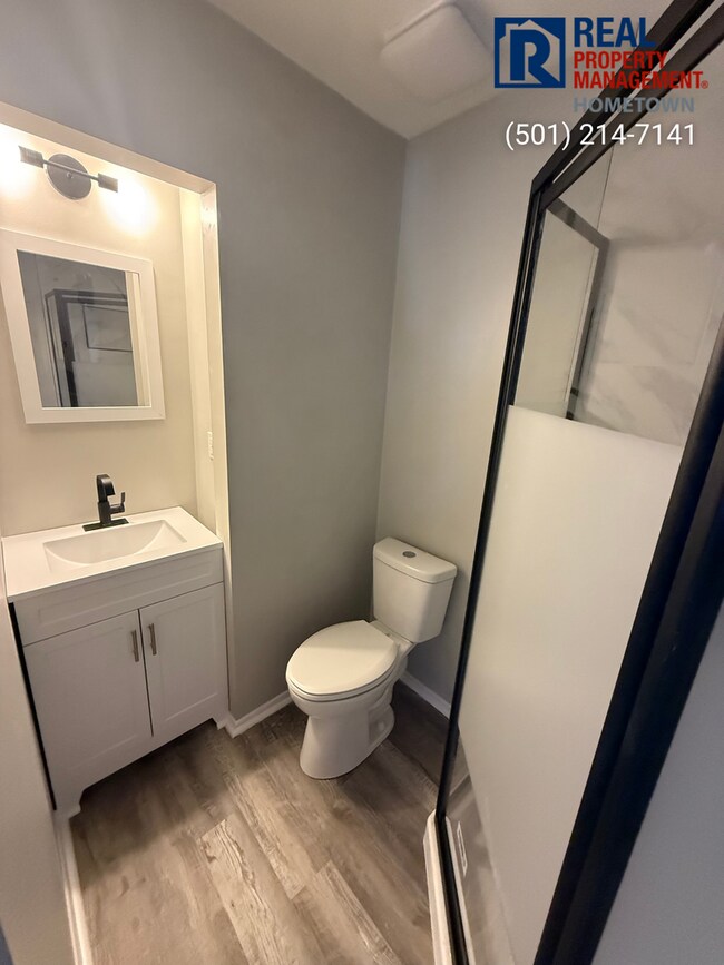 Foto del edificio - 37 Meadowlark Dr