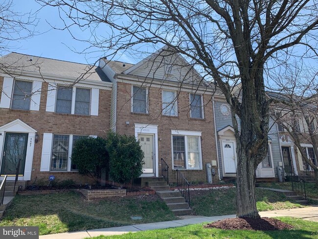 Foto del edificio - 4485 Regalwood Terrace