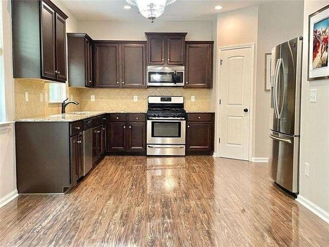 Building Photo - 4408 Black Hills Dr NW