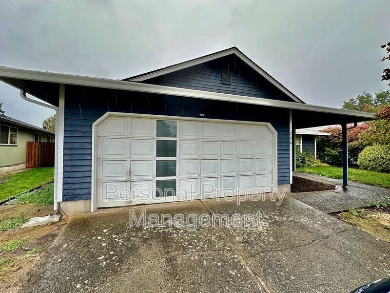 Primary Photo - 706 NE 161st Ct