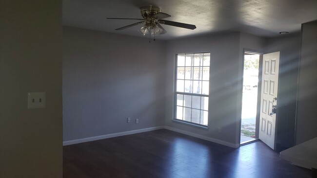 Building Photo - Southwest Duplex