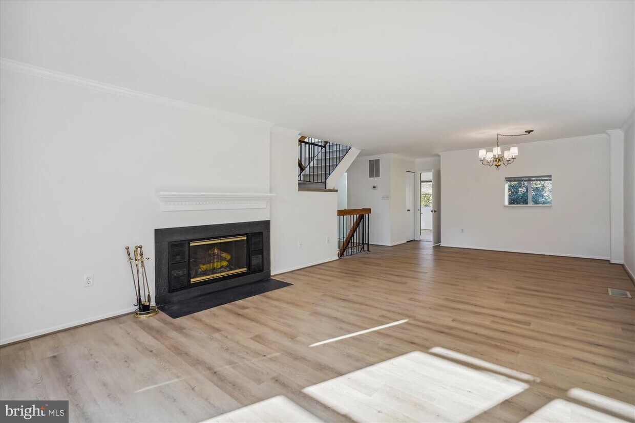 Primary Photo - 11526 Sunder Ct