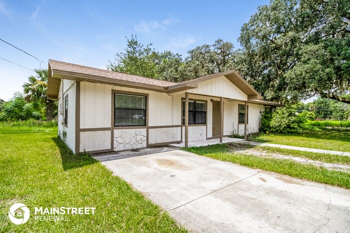 Primary Photo - 420 Grant Ave, Mount Dora, FL 32757