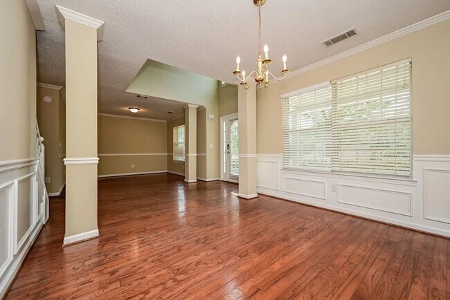 Foto del edificio - 7853 Boulder Gate Dr
