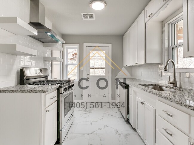 Foto del edificio - 1713 Sheffield Rd