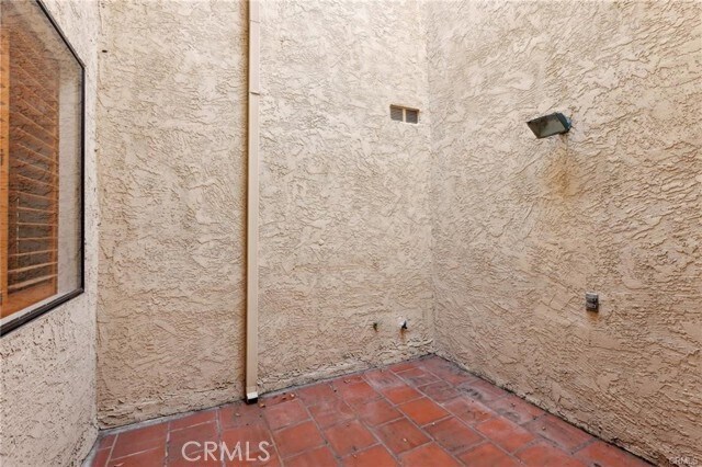 Foto del edificio - 3213 La Encina Way