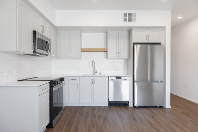 Open Floor Concept Kitchens - Backhouse Apartments