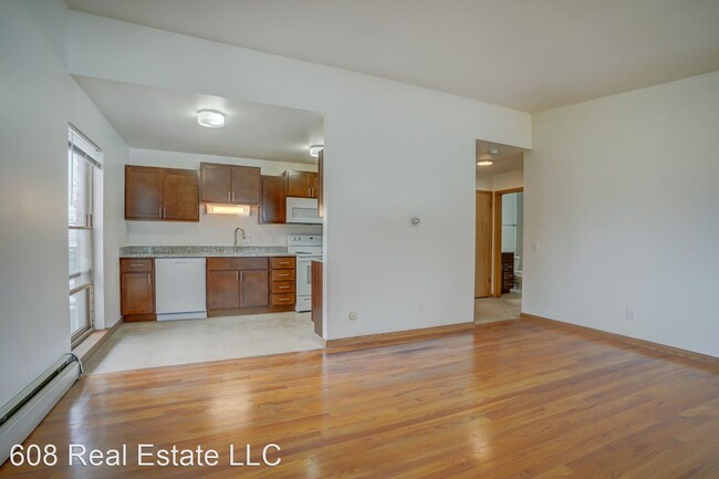 Foto del edificio - 6206-6206 Eastgate Rd