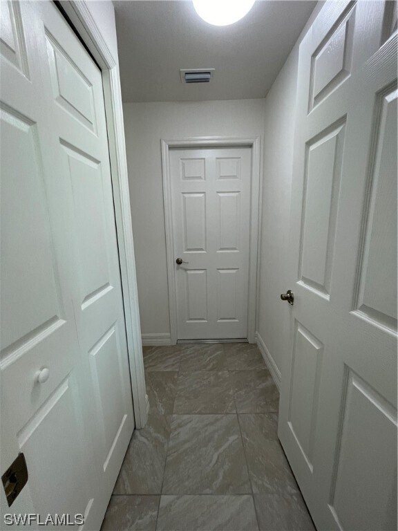 Foto del edificio - 2828 NW 21st Pl