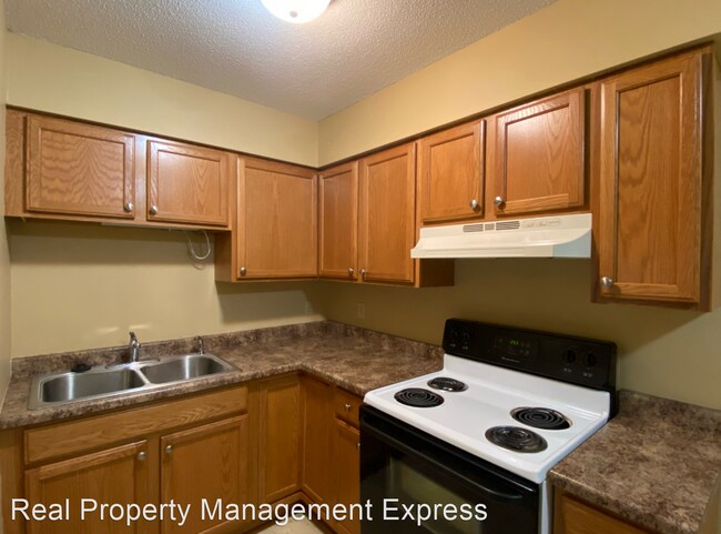 Foto del edificio - 2 br, 1 bath Apartment - 604 West Rice Str...