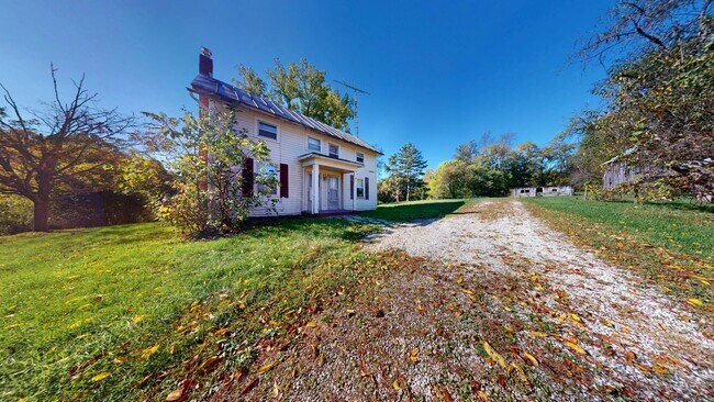 Foto del edificio - Lexington farm house!