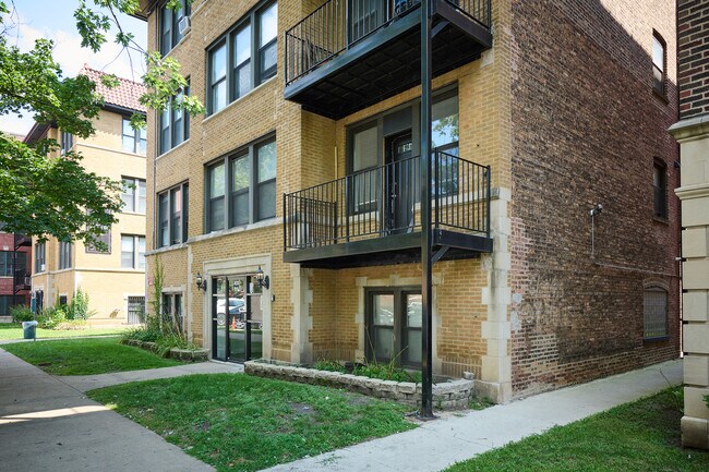 Foto del edificio - 5461 S Everett Ave