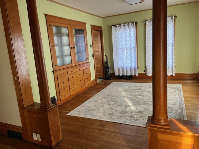 Foto del edificio - 413 Maple St