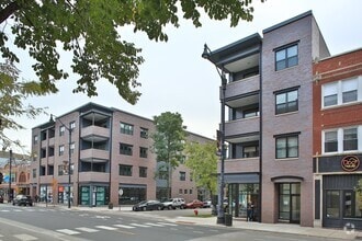 Building Photo - 904 W Montana St
