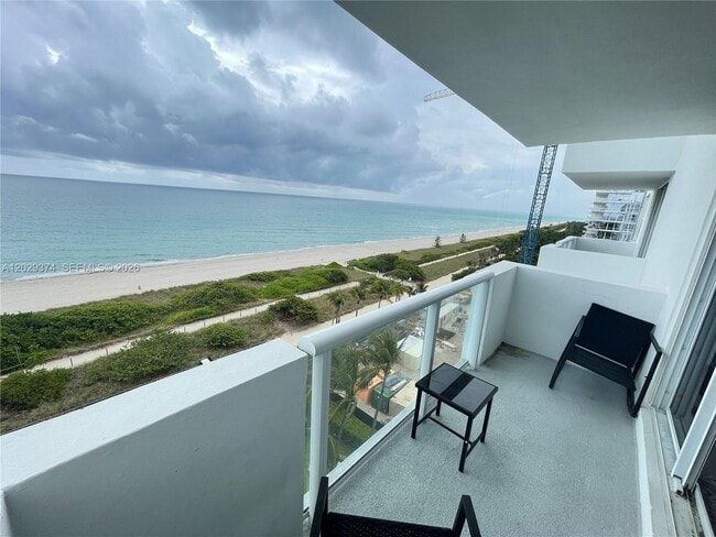 Foto del edificio - 9195 Collins Ave
