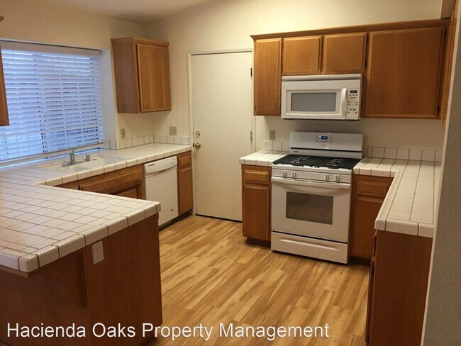 Building Photo - 3 br, 2 bath House - 4276 Ridgecrest Drive