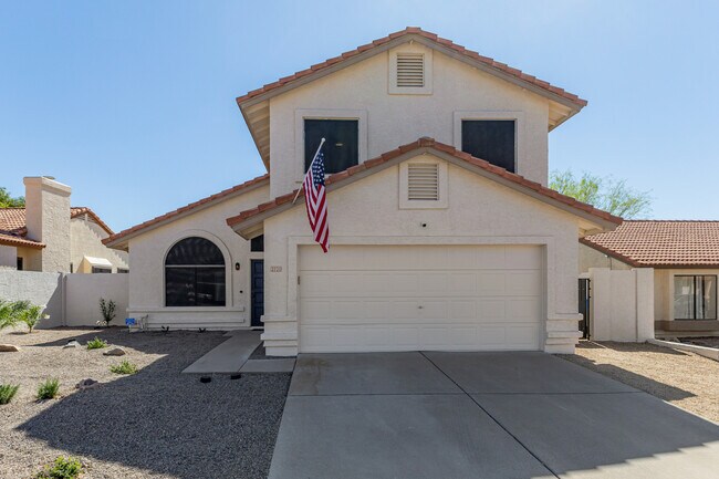 Foto del edificio - 2721 E Dry Creek Rd