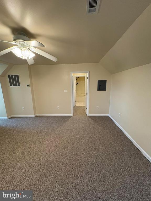 Building Photo - 116 Hanover Pike