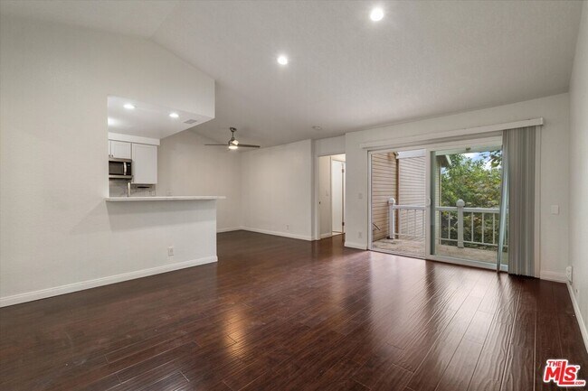 Foto del edificio - 3802 Dunford Ln