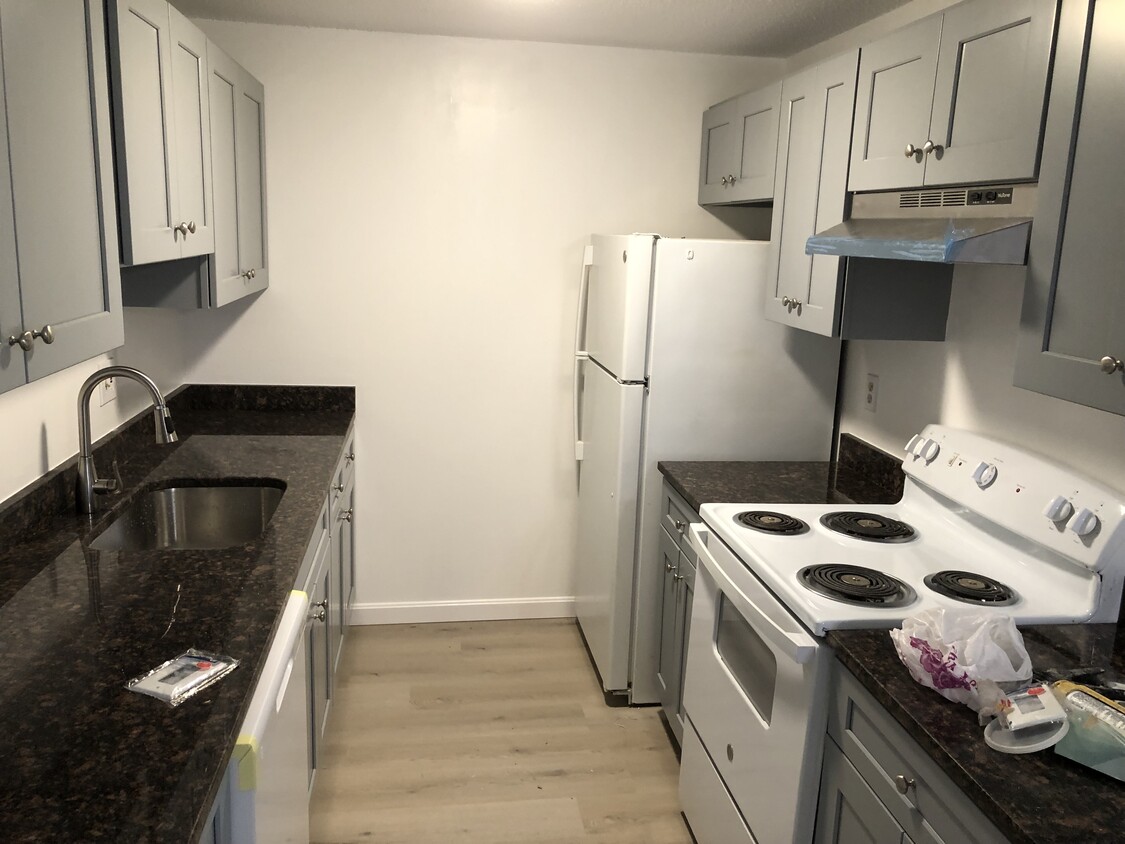 Foto principal - 15 Blackstone Dr