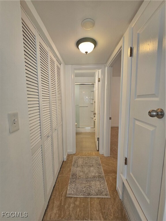 Foto del edificio - 702 Joel Blvd