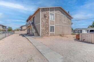 Building Photo - 1810 Bartoli Dr