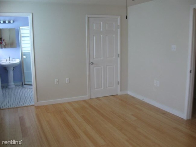 Foto del edificio - 3 br, 2 bath Apartment - 1237 Gen. Ogden