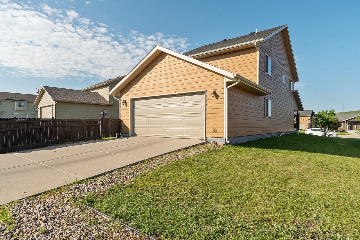 1218 Fairbanks Dr, Box Elder, SD 57719 House Rental in Box Elder, SD