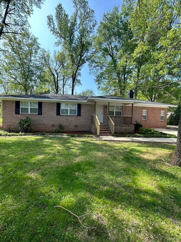 Foto principal - 3318 Bonds Ave