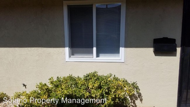 Foto del edificio - 1108 School St