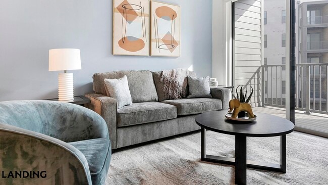 Building Photo - 2900 4th Ave NW