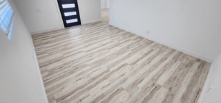 Foto del edificio - 313 Magnolia Ave